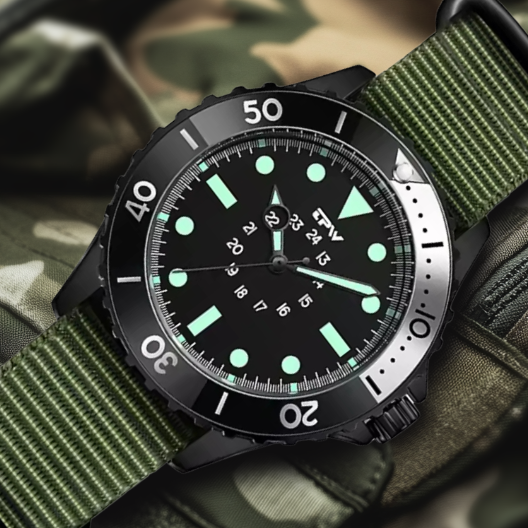 Men’s Tactical Diver-Style Field Watch | 40 mm Case | Nylon Strap | Water-resistant