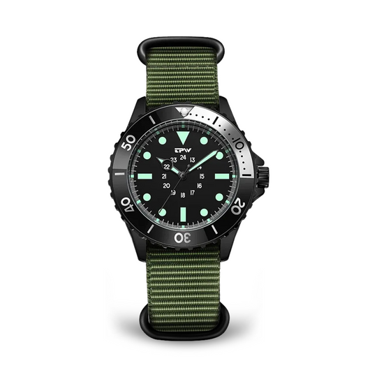 Men’s Tactical Diver-Style Field Watch | 40 mm Case | Nylon Strap | Water-resistant