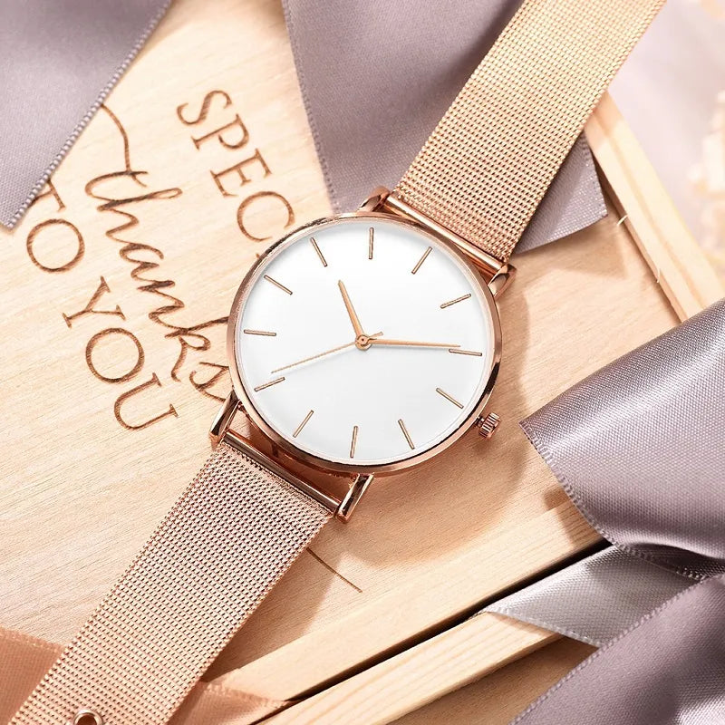 Women’s Classic Quartz Watch | 30 mm | PU Leather Strap | Modern Dress Style